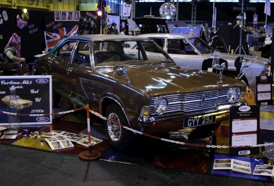 Ford Cortina MkIII : click to zoom picture.